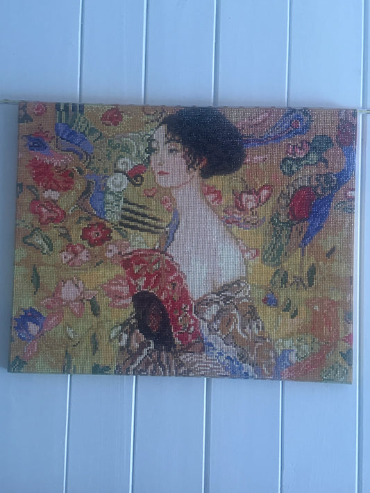 Diamond Painting “Dama con Ventaglio” di Gustav Klimt – Quadro Artigianale