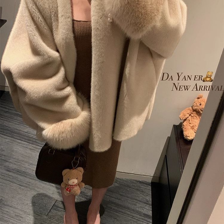 Elegant Loose-fit Fashion Coat For Women