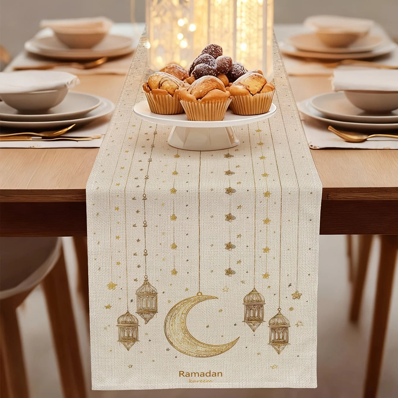 Tovaglia Ramadan con Lanterne e Luna – Decorazione Tavola Festiva