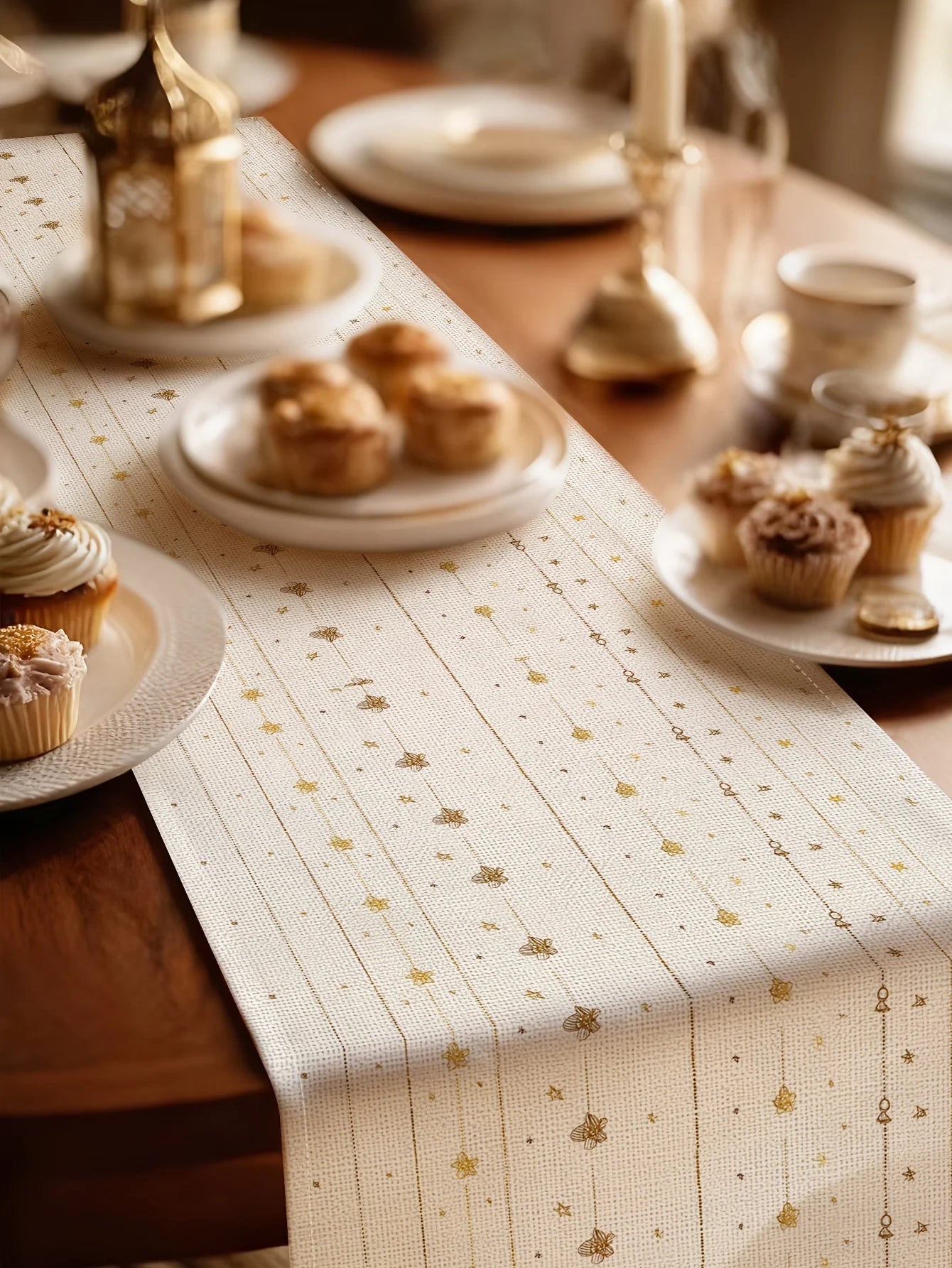 Tovaglia Ramadan con Lanterne e Luna – Decorazione Tavola Festiva