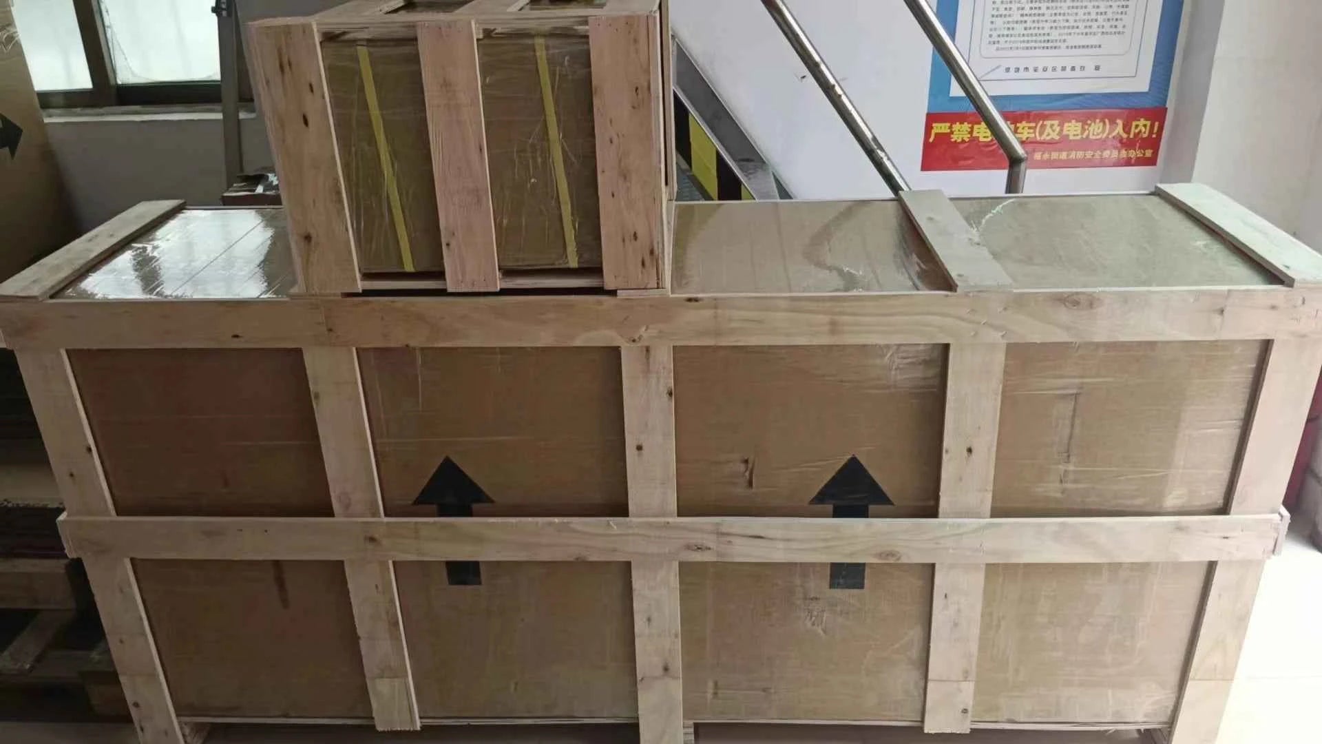 Clark is hot selling US/EU Warehouse Hot Selling 2 Wheel Electric Scooter Citycoco 4000W 2000W 3000W Cheap Price Motorcycle